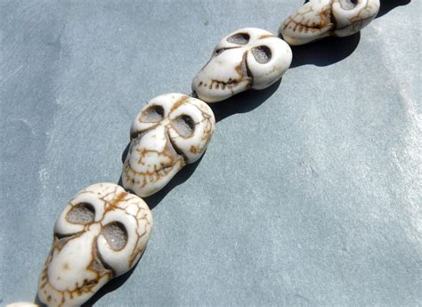 Skull Beads Approximately 19 Stone Beads 21mmx 15mm