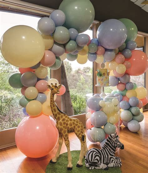 15 Unique Baby Shower Ideas Birthday Balloon Decorations Baby Shower