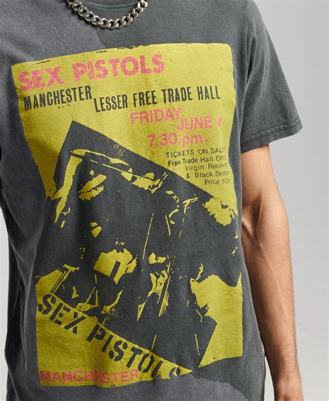 Mens Sex Pistols Limited Edition Band T Shirt In Mid Back In Black