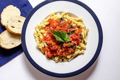 Fresh Tomato Sauce | Recipe | Tomato sauce, Italian recipes, Tasty kitchen