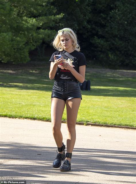 Pixie Lott Puts On A Very Leggy Display In Sizzling Leather Hot Pants