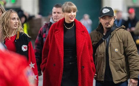 Will Taylor Swift And Hailee Steinfeld Attend Chiefs Vs Bills To Cheer