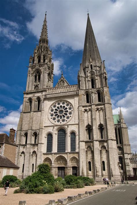 Notre Dame De Chartres Chartres 1240 Structurae