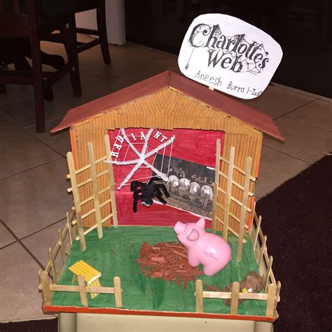 Charlottes Web Diorama With Wilbur Talking To Charlotte And Radiant