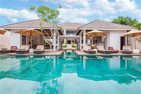 Sumptuous Fully Staffed 6br Private Luxury Villa Villas For Rent In Canggu Bali Indonesia