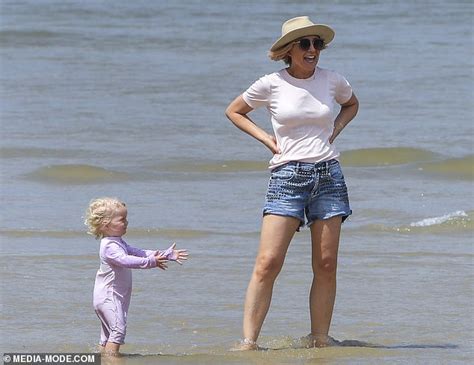 Carrie Bickmore Takes Her Daughter Adelaide To The Beach In Byron Bay