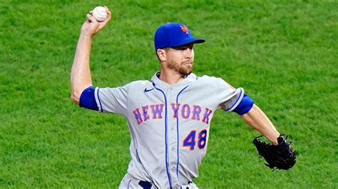 Jacob DeGrom Leaves Game Vs Phillies After Two Innings With Right