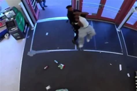 Shocking Footage Shows Moment Sf Walgreens Security Guard Fatally Shoots Alleged Shoplifter Nestia