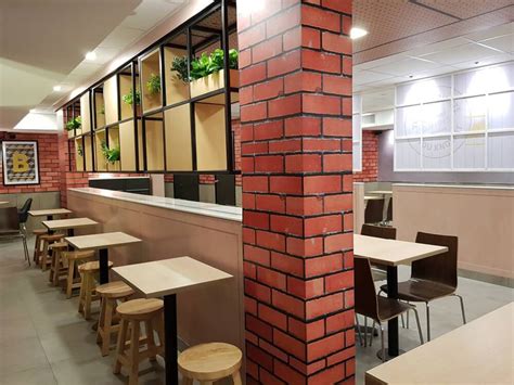 Malaysia is all known to us today as one of the most prime developing countries among all asian countries around the world. MCDONALD'S KLUANG - RDO