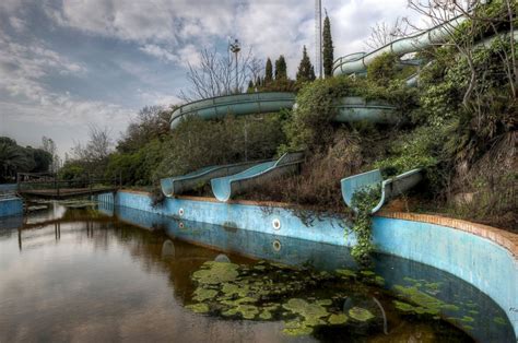 Images Of These Abandoned Places Will Give You Chills Photos Abc News