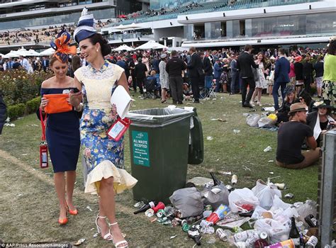 Melbourne Cup 2016 Photos Of Day Which Saw 9 Arrested 78 Kicked Out