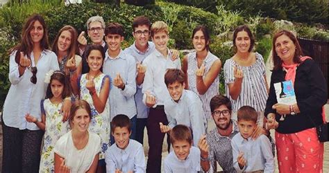 See more ideas about extended family pictures, family photography, family photoshoot. Largest families in Europe: Spanish man who fathered 18 ...
