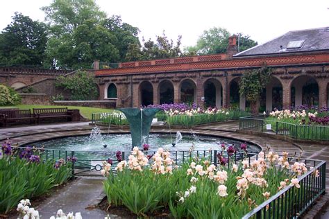 The name holland is also frequently used informally to refer to the whole of the country of the netherlands. All About London: Holland Park London Parks to Visit