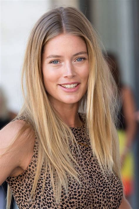 Doutzen Kroes | Hair styles, Straight hairstyles, Brown blonde hair