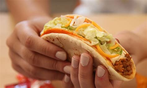 Cheezy mushroom crunch 2017 tiada perkataan boleh berbanding. DORITOS CHEESY GORDITA CRUNCH at Taco Bell Canada