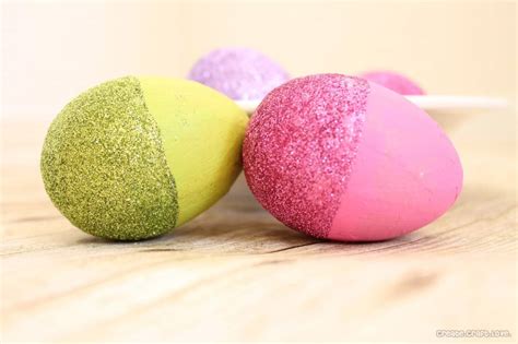 Glitter Dipped Easter Eggs
