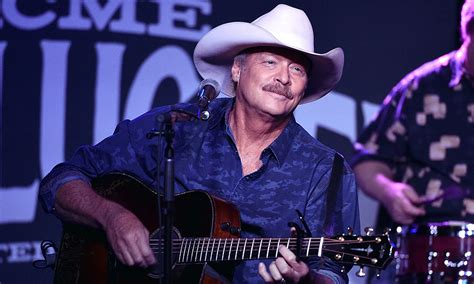 Alan Jackson Iconic Nashville Singer Songwriter Udiscover Music