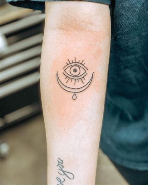 Share More Than 79 Small Simple Evil Eye Tattoo Best Esthdonghoadian