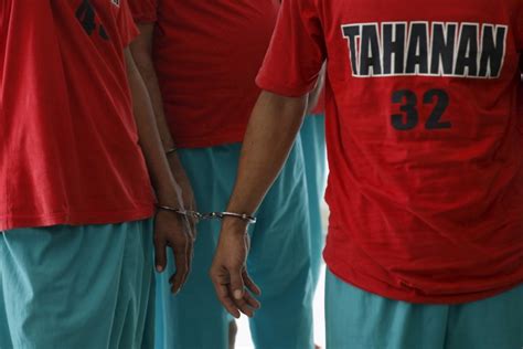 why are indonesian prisons so dangerous prison news al jazeera