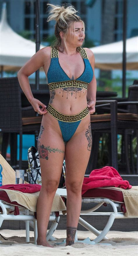 Olivia Buckland In Bikini On The Beach In Barbados Gotceleb