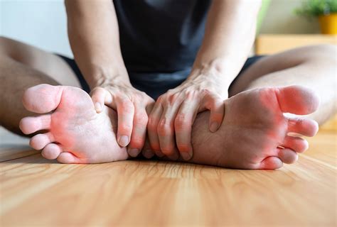 Burning Sensation In Feet Causes Symptoms And Treatment
