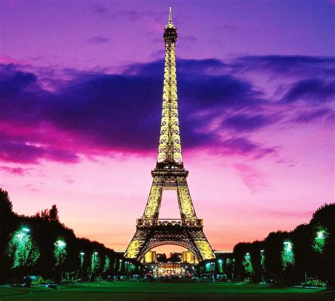 73 Eiffel Tower Wallpapers On Wallpapersafari