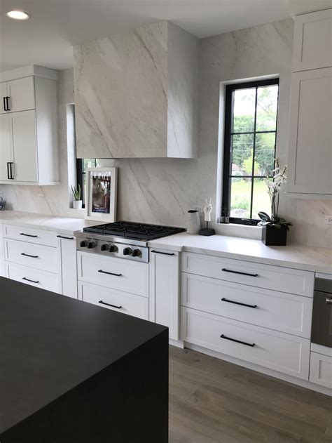 For more gloss, use mineral oil. Black & white kitchen. Modern farmhouse. in 2020 | White ...