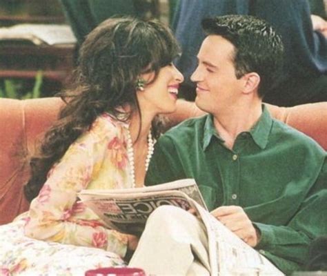 Everything I Need To Know I Learned From Chandler Bing Via HelloGiggles Com Chandler Bing Tv