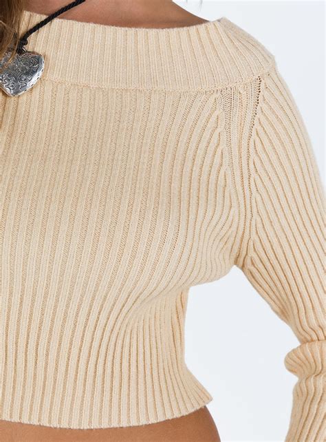 February Sweater Beige