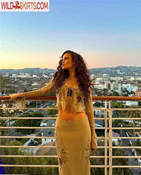 Madison Pettis Madisonpettis Nude Instagram Leaked Photo