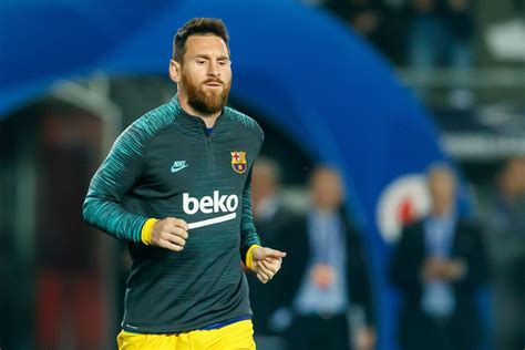 Barcelona Captain Lionel Messi ‘feels Like A Midfielder Now Barca