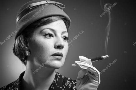 Retro Women Smoking Cigarettes Telegraph