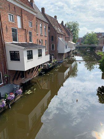 Het schitterende interieur biedt veel bezienswaardigheden. Hangende Keukens (Appingedam) - 2020 Alles wat u moet ...