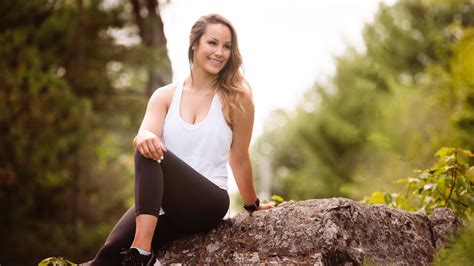 Kendra Lilly Puts Fitness First For Calendar Photo The Grand Slam Of