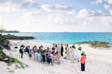 nassau bahamas weddings on the beach kelly and ben