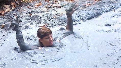 Girl In Mud Pit Making The Video Youtube