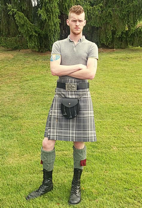 the good thing about kilts you can dress it up or wear it super casual kilt outfits men in