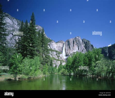 Merced River Yosemite National Park World Heritage Stock Photo Alamy