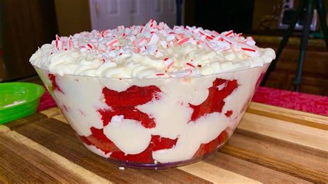 Red Velvet Cake With Peppermint Cream Cheese Frosting Youtube