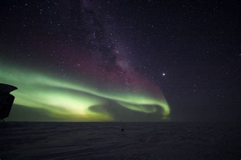 Multimedia Gallery - Aurora Australis at South Pole | NSF - National ...