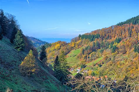 Familiär geführtes, gemütliches haus, in ruhiger, sonniger lage. Wanderurlaub oder Ausflüge im Schwarzwald | Haus BETTINA ...