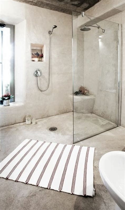 灵感来自您的步入式淋浴间 浴室内的步入式风格