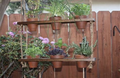 37 Spring Hanging Herb Garden Ideas For Your Frontyard