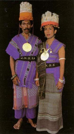 Maluku Islands Indonesia Traditional Outfits Maluku Maluku Islands