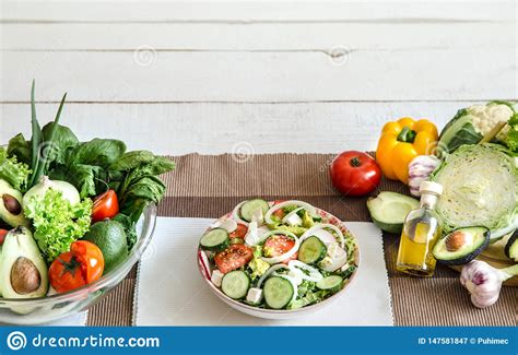 Preparacin De La Comida Sana De Productos Orgnicos En La Tabla Imagen