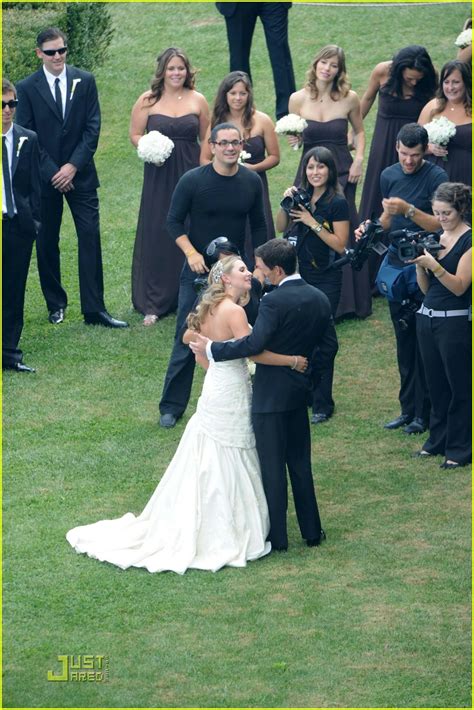 Beverley Mitchell Wedding Pictures First Look Photo 1453321