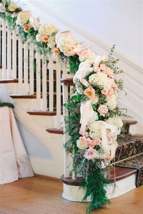 27 Greenery And Floral Garland Wedding Decoration Ideas
