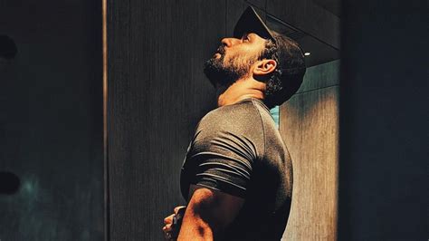 Netizens Ask Vicky Kaushal To Not Post Thirst Traps Since He S Married