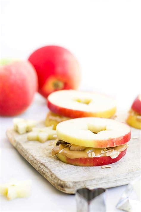 How To Make Apple And Peanut Butter Sandwich