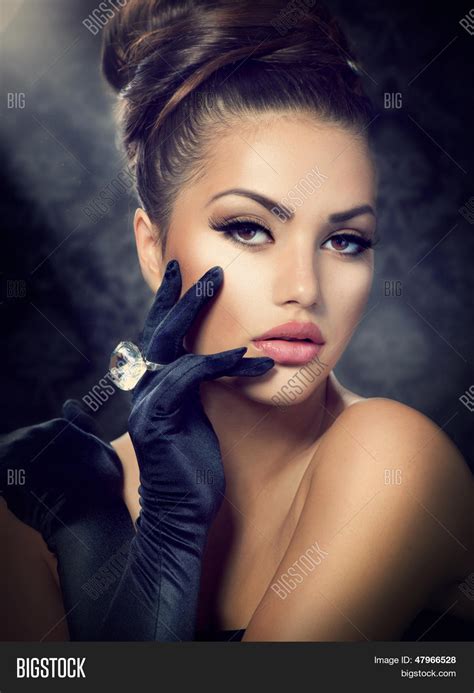 Beauty Fashion Glamour Image & Photo (Free Trial) | Bigstock